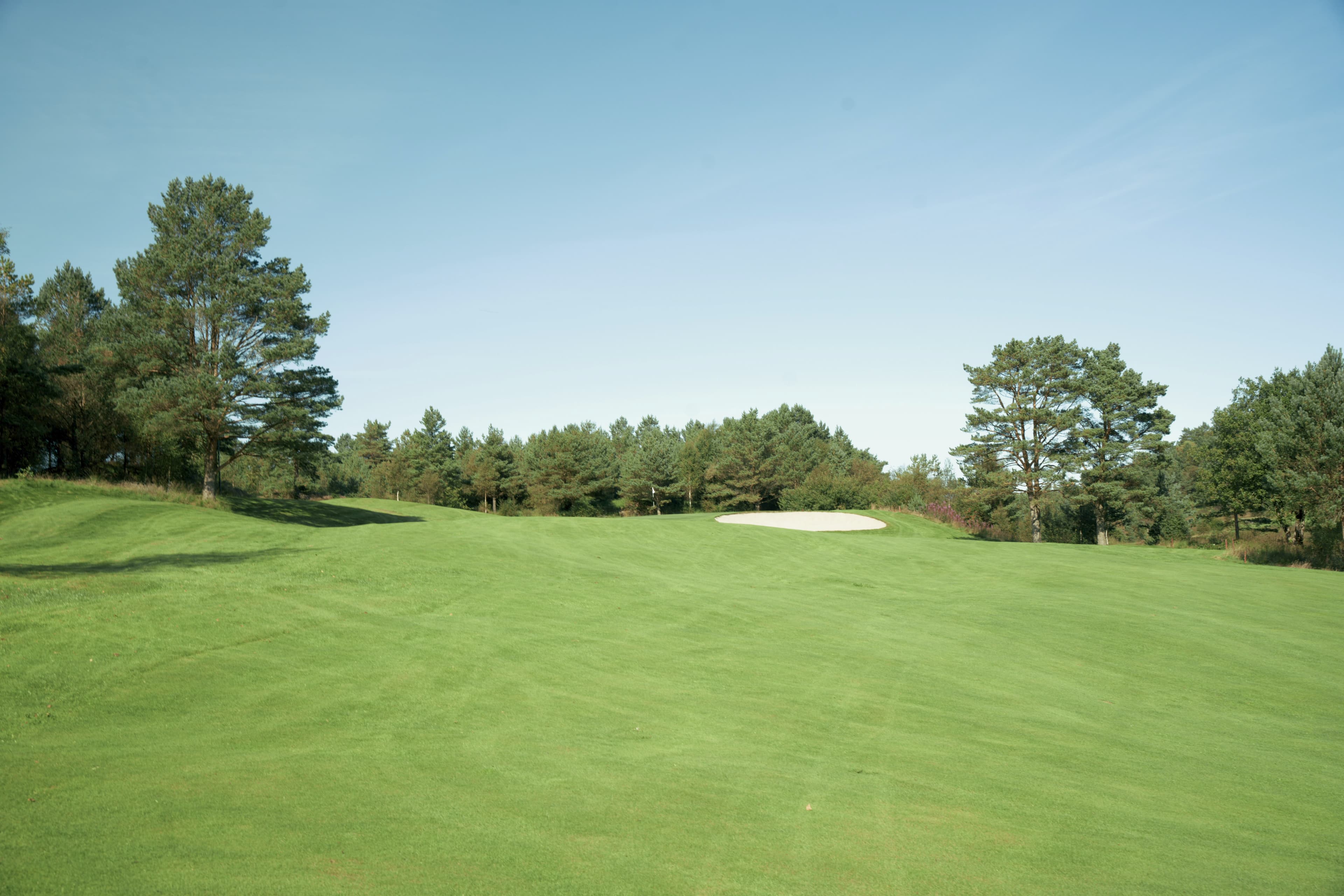 Oversiktibilde Haugaland Golfklubb hull 10 innspill mot green 00000001